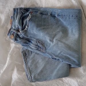 American Eagle Baggy Jean